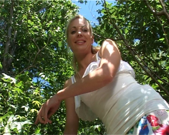 Juliette19L.jpg (128301 bytes)