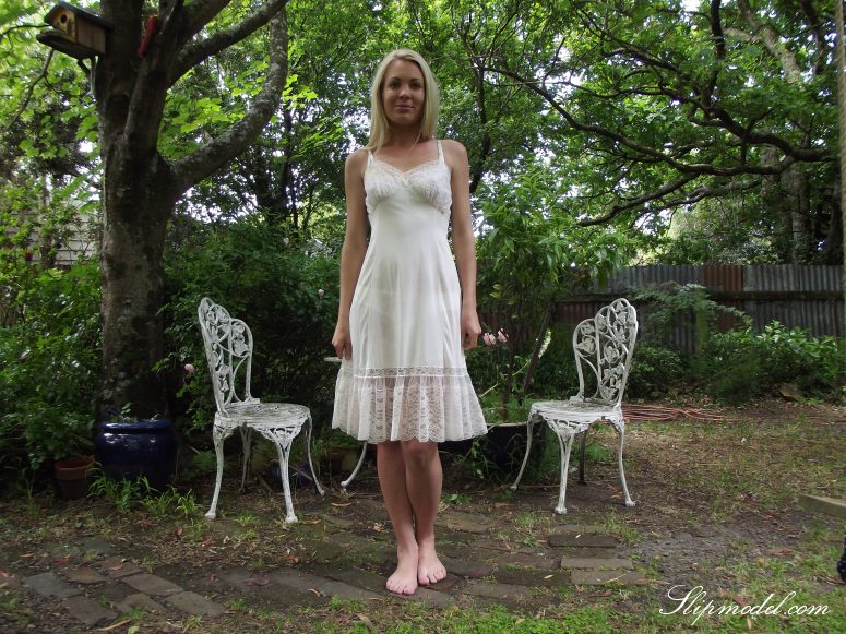 Julietteriver5.jpg (141364 bytes)