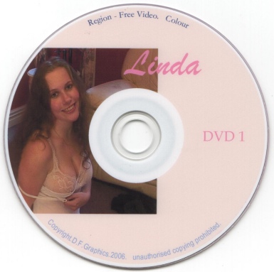 Lindadvd1disc.jpg (44989 bytes)